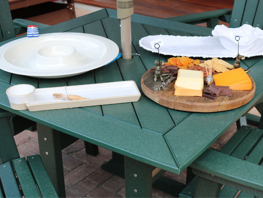 Lakeside-Living-54545-WI_Outdoor-Entertaining_Melamine-Serveware_Cheese-Tray_Outdoor-Friendly-Platters