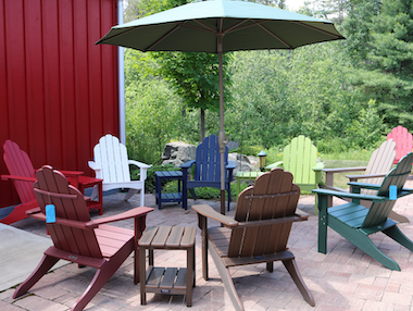 Lakeside-Living-54545-WI_Outdoor-Entertaining_Sun-Protection_Shade_Patio-Umbrella